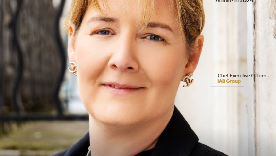 Sarah Palmer: Championing Change with Exemplary Leadership in the Finance Industry